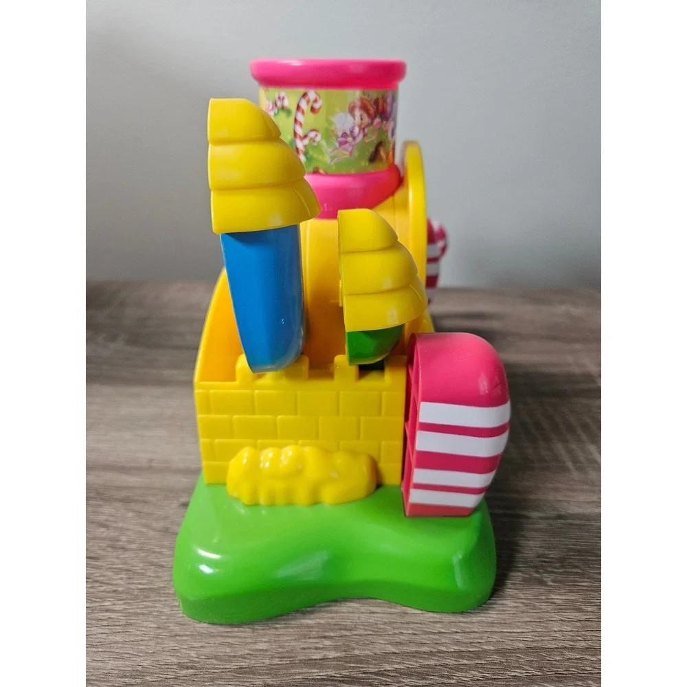 Candyland Castle Game Complete w/ Box Rare 2007 Milton Bradley